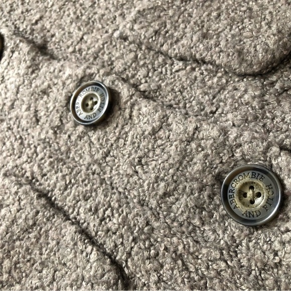 Abercrombie & Fitch Boucle Yarn Pocket Cardigan in Light Brown Size XS - Picture 6 of 13